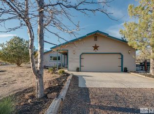 285 W Coyote Dr, Washoe Valley, NV 89704
