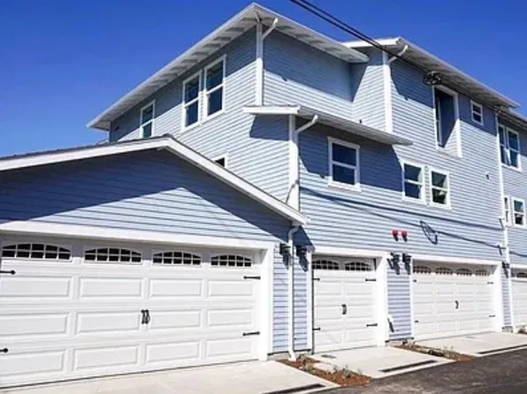 111 W Valencia Dr, Fullerton, CA 92832