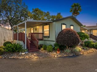 415 Oak Drive, Napa, CA 94558