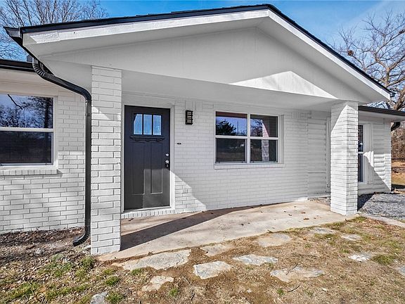 4th image of 15359 N Medlin Rd