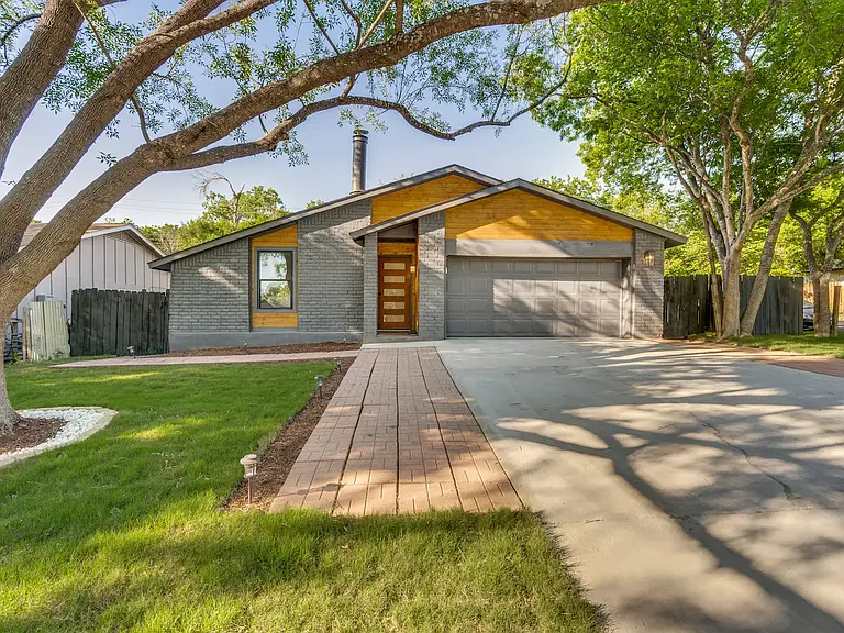 3313 Oak Aly — Photo 7