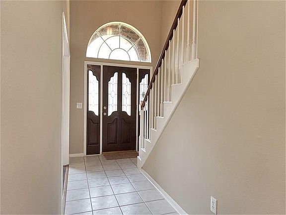 2nd image of 13111 Dogwood Glen Ct