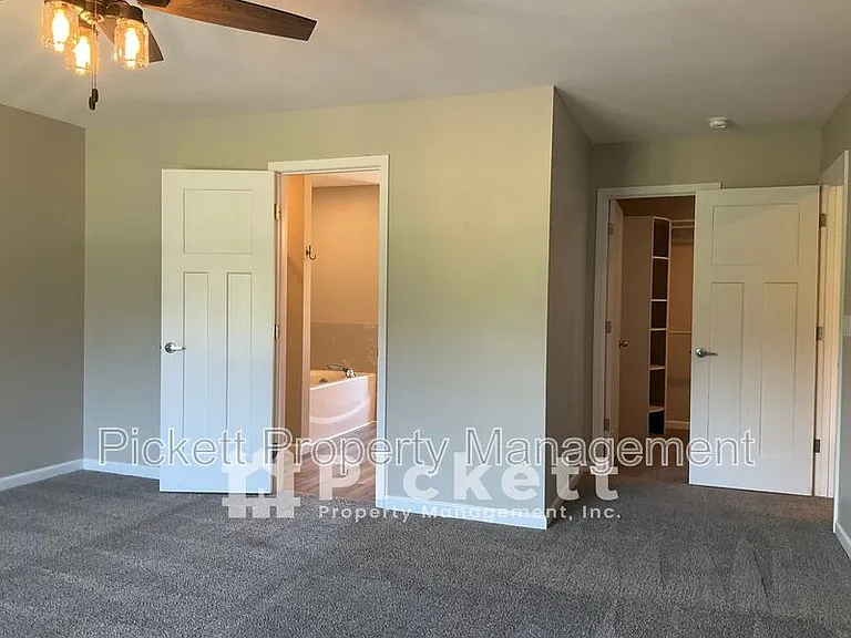 4417 Chanting Cir SW — Photo 12