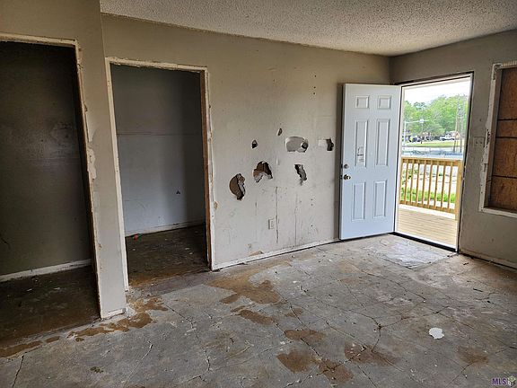 4th image of 2150 N Sherwood Forest Dr #15-BLD