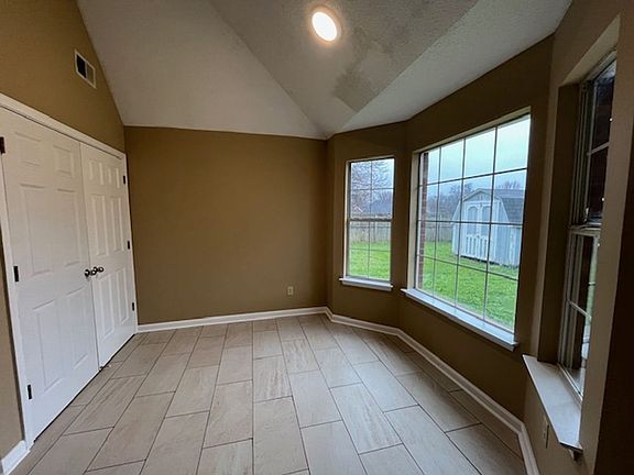 3rd image of 7711 Bramble Ln
