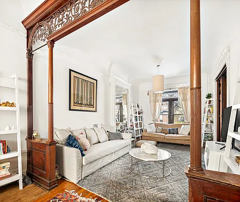 Sold by Compass | media 4