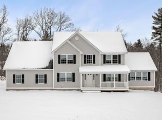 76 Laurel Rd #28, Hooksett, NH 03106