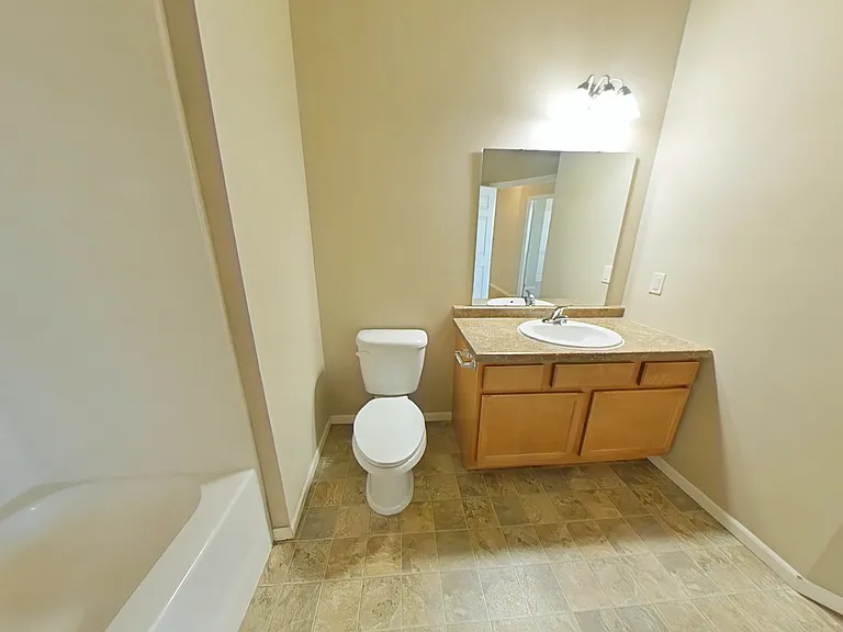 Boulder Ridge Apartments — Photo 13