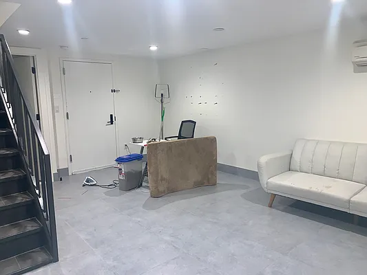 Rented by Brooklyn Group | media 25