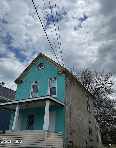 2nd image of 1330 7th Avenue