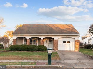 24 Dunstable Rd, Southampton, NJ 08088