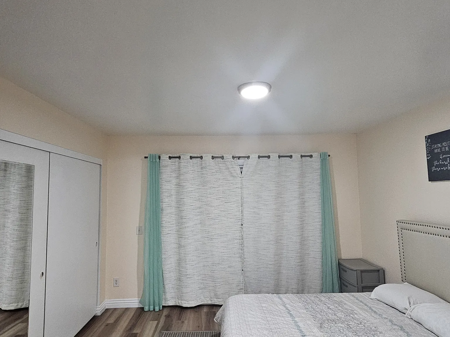 1387 E Flora St — Photo 2