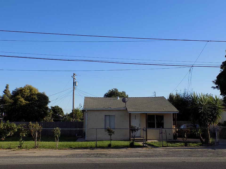 2nd image of 3094 E Acampo Rd