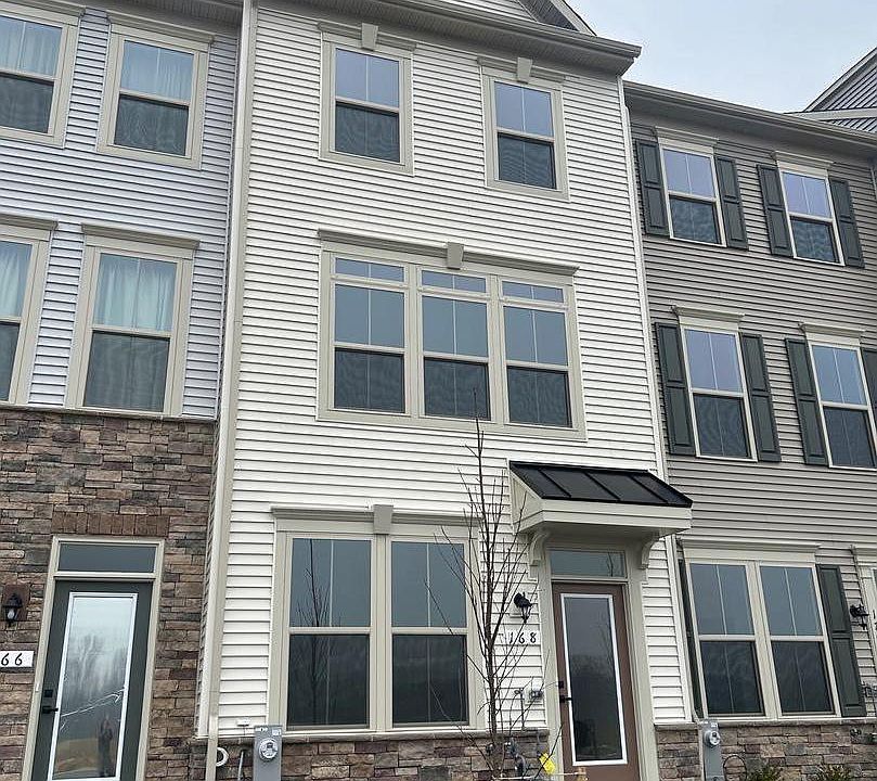 1st image of 168 Bethlehem Pl