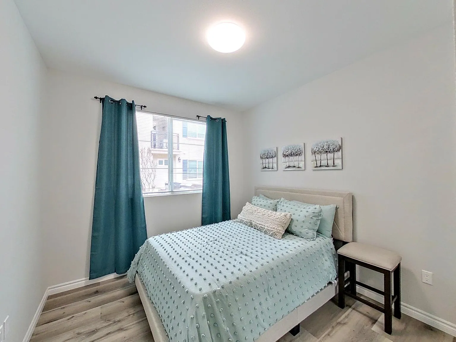 The Views Apartment Homes — Photo 3
