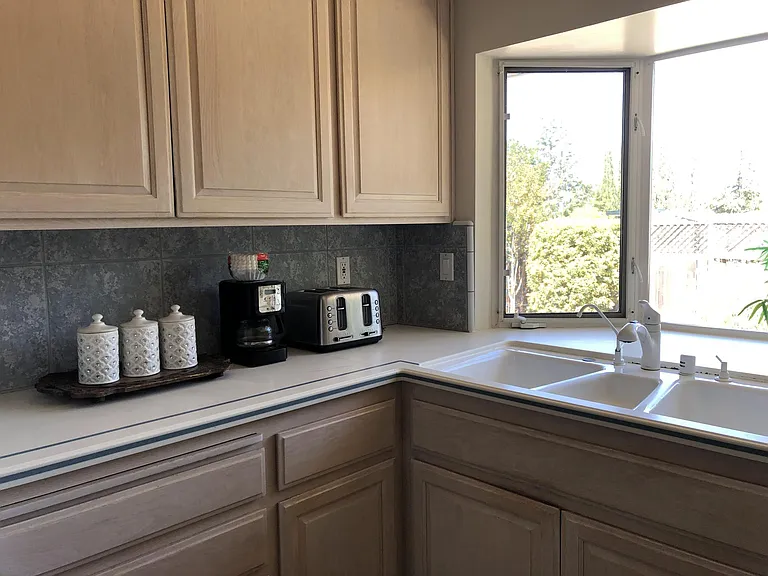 12521 Fredericksburg Dr — Photo 11