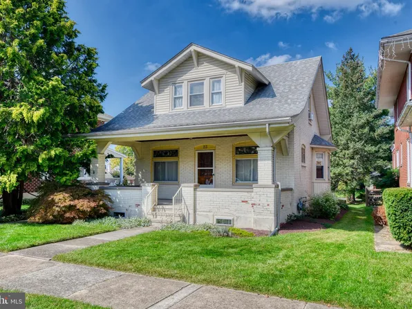 23 E Walnut St, Shillington, PA 19607