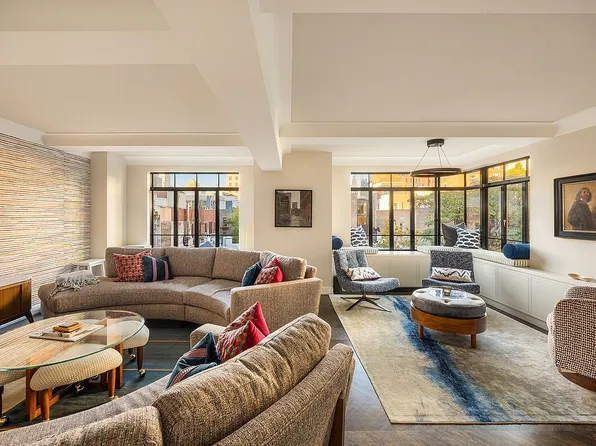 130 W 12th St APT 8A, New York, NY 10011