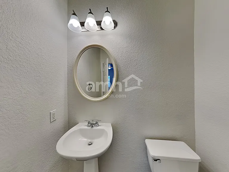 318 Roswell Cyn — Photo 10