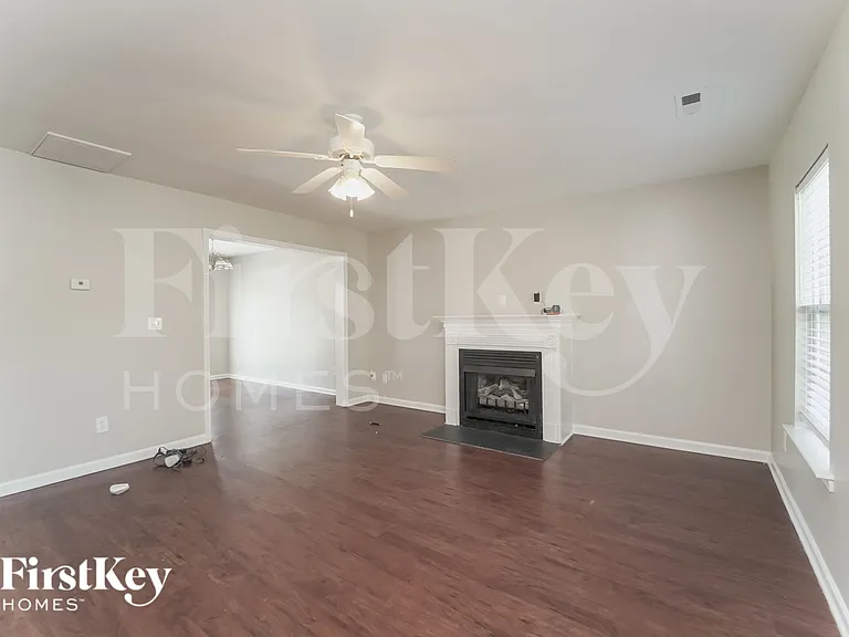 6804 Jamison Ln — Photo 7