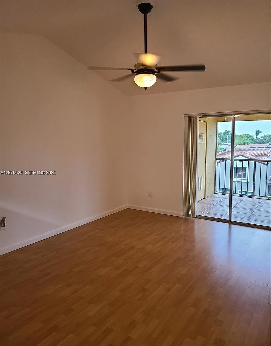 Hammocks Trails Condo — Photo 3