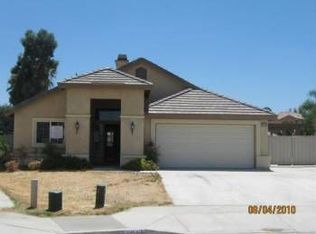 1040 Daniel Ct, San Jacinto, CA 92583