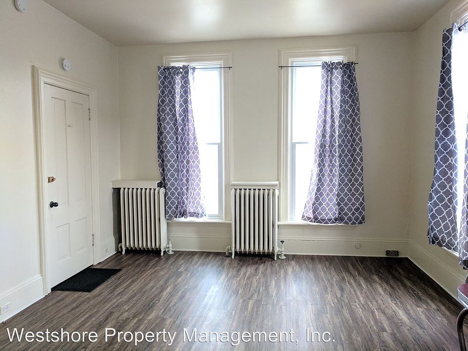 2nd image of 275 Houston Ave APT 1