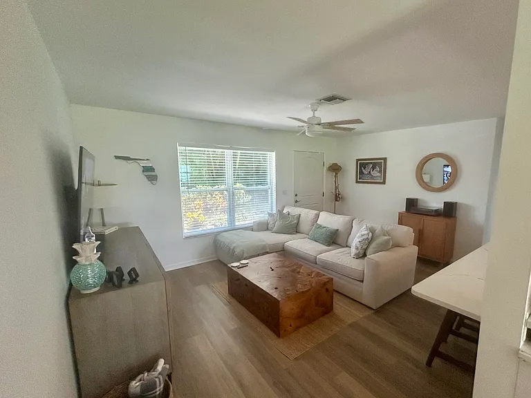 219 Old Jupiter Beach Rd — Photo 4