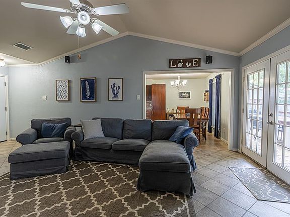 5th image of 8600 Santa Clara Dr