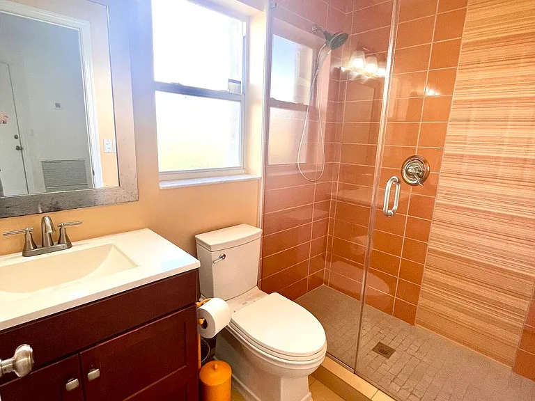 2660 Neaton Ct — Photo 29
