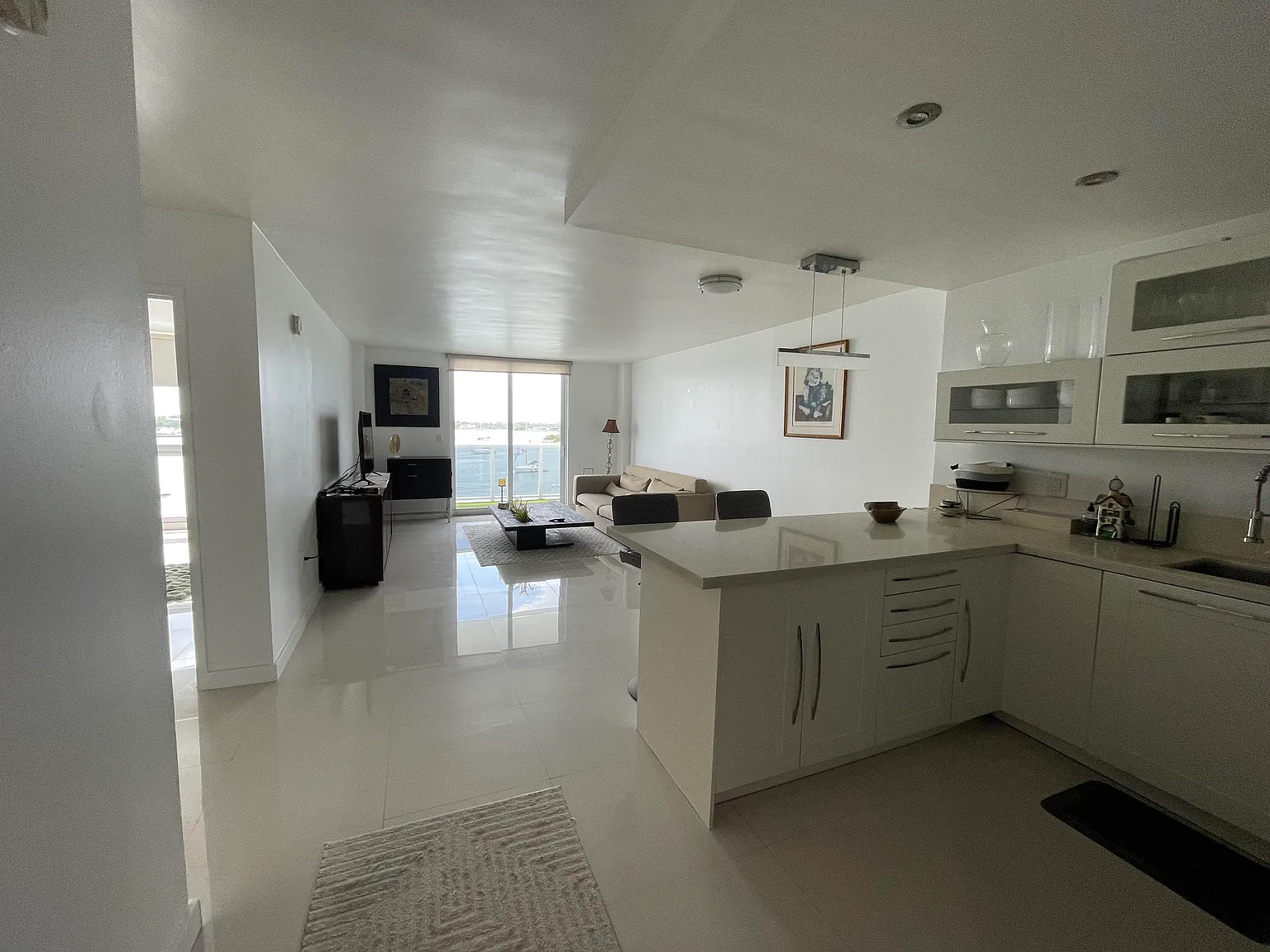 1 bed, 760 sqft, $3,000 — Photo 4