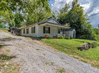 679 Demory Rd, La Follette, TN 37766