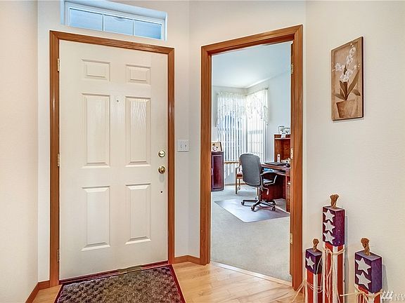 5th image of 11110 37th Avenue Ct E