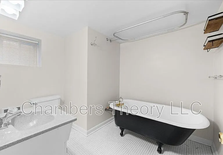 1105 20th St S — Photo 32