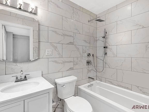 5th image of 115 E 86th St #142