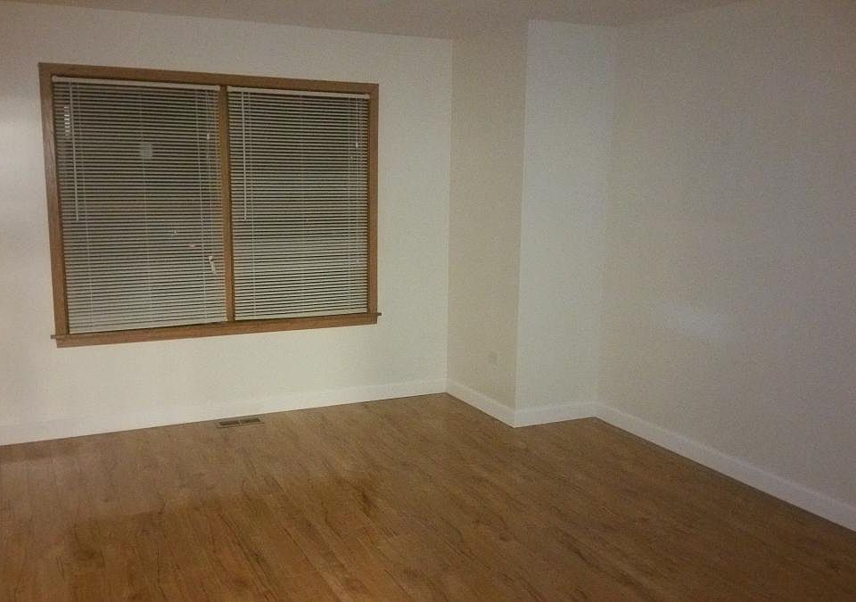 Living Room 3