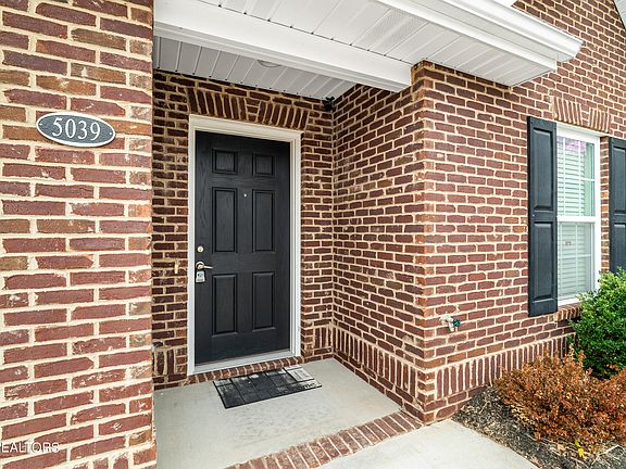 3rd image of 5039 White Petal Way