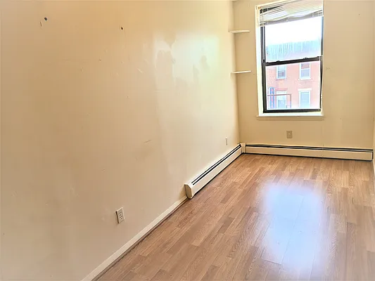 Rented by Virtual Real Estate | media 7