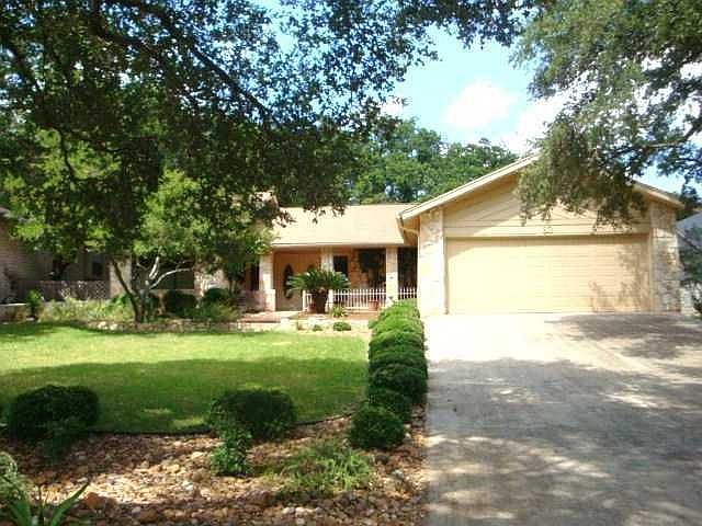 1st image of 63 Brookhollow Dr