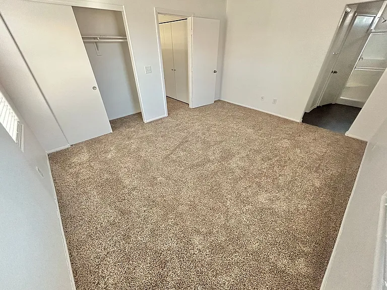4908 Blue Marlin Ave — Photo 21