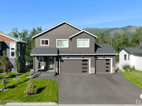 8739 Turlock Dr, Eagle River, AK 99577