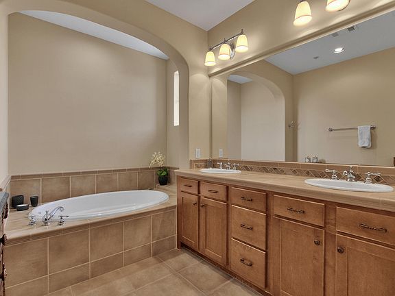 5th image of 20704 N 90th Pl Unit 1014