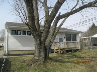 1113 Beechwood Rd, Columbus, OH 43227