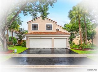 6715 NW 75th Pl, Parkland, FL 33067