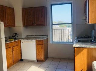 111 Summit Ave APT 2, Mount Vernon, NY 10550