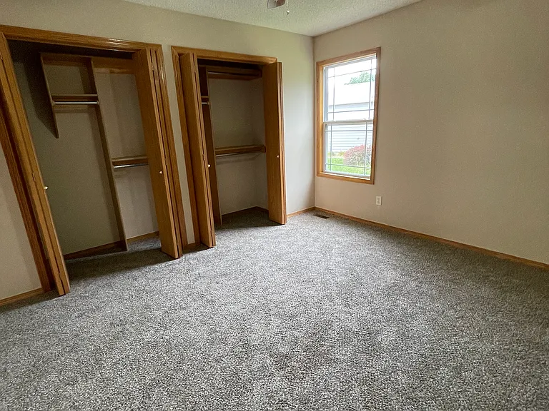 817 E Hedgewood St — Photo 7