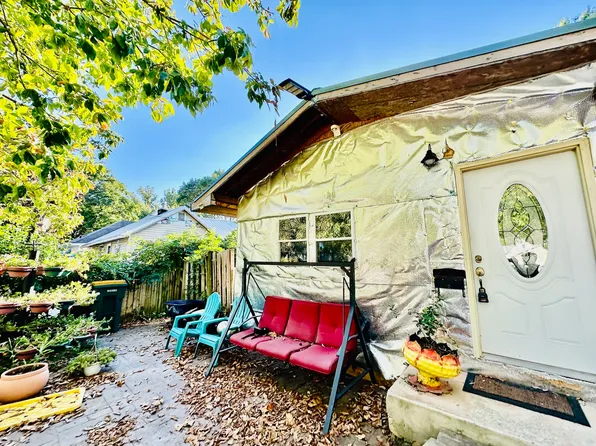 1012 Polk St, Streator, IL 61364