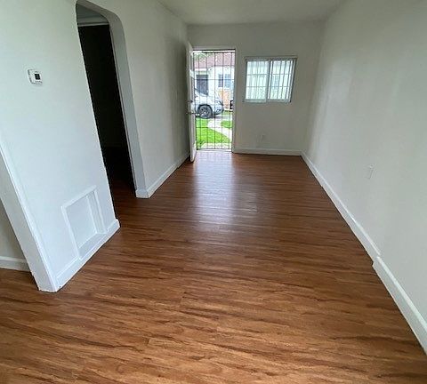 5th image of 5000 Lennox Blvd #5014-1/2