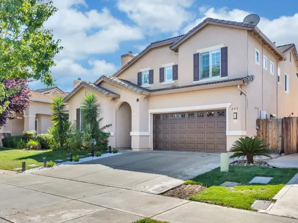257 Warm Springs Dr, Roseville, CA 95678