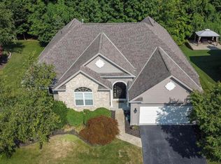 2845 Bold Venture Dr, Lewis Center, OH 43035